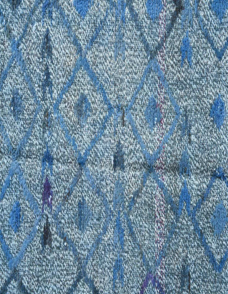 Detail image of  3' 9 x 6'  Hand Knotted Darya Wool Rug