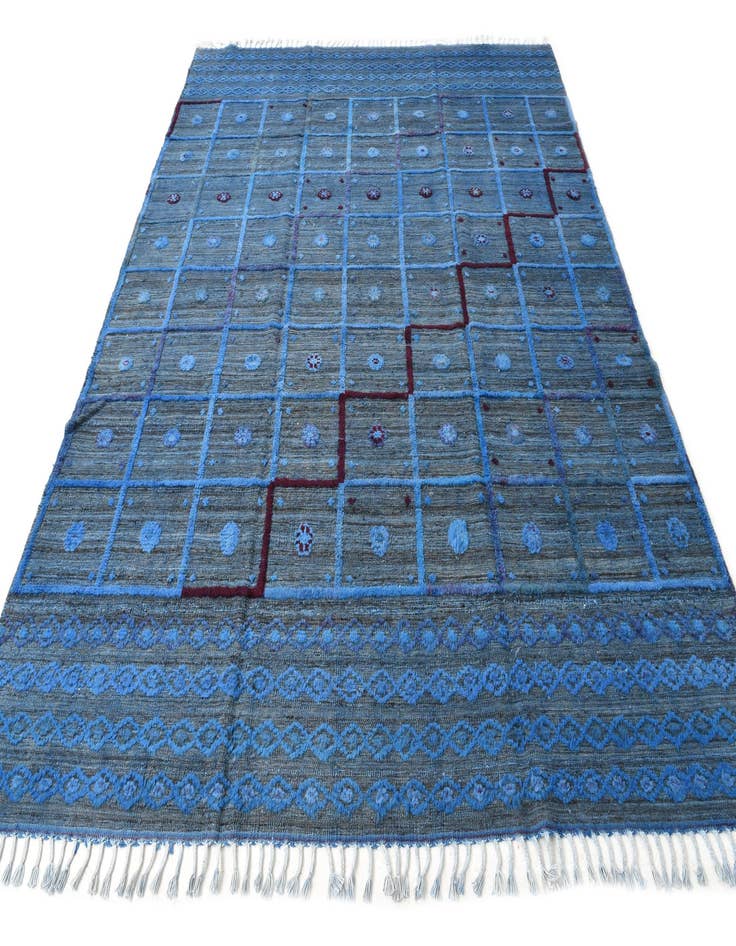 Detail image of  8' 4 x 10' 2  Hand Knotted Darya Wool Rug