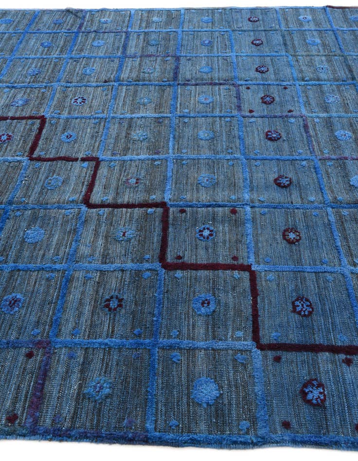 Detail image of  8' 4 x 10' 2  Hand Knotted Darya Wool Rug