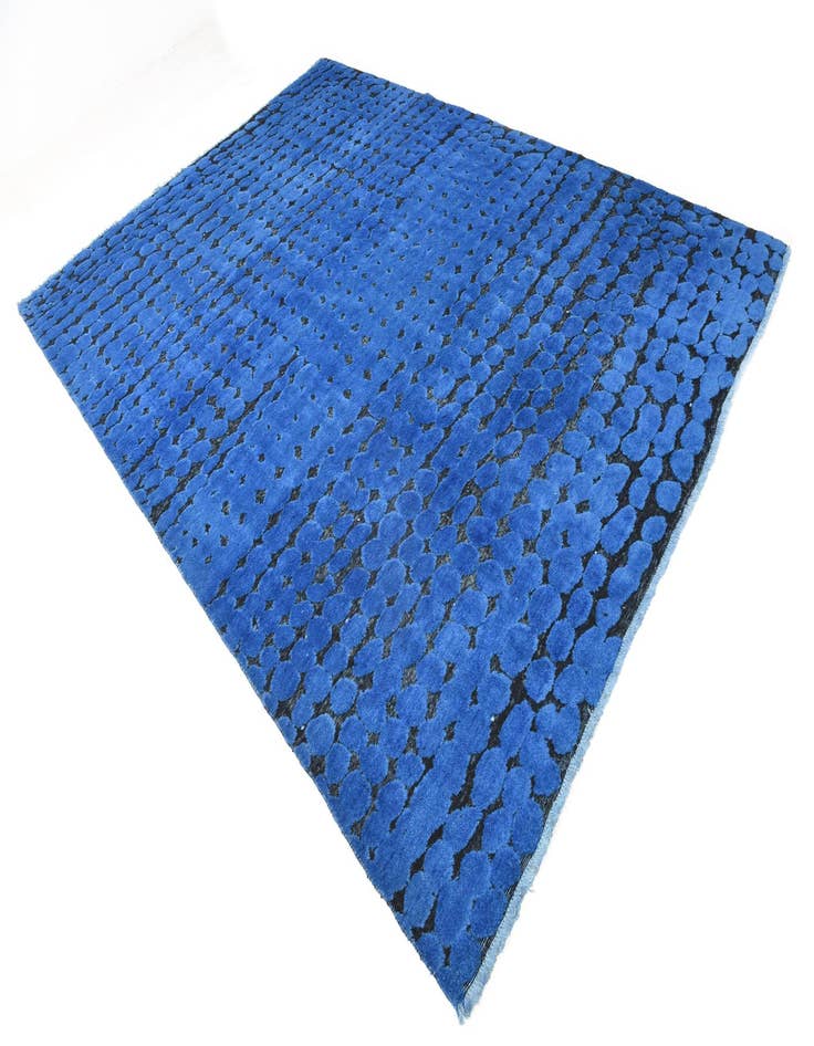 Detail image of  9' x 12' 3  Hand Knotted Darya Wool Rug