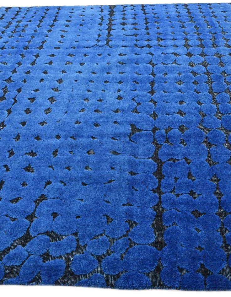 Detail image of  9' x 12' 3  Hand Knotted Darya Wool Rug