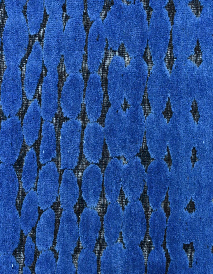 Detail image of  9' x 12' 3  Hand Knotted Darya Wool Rug