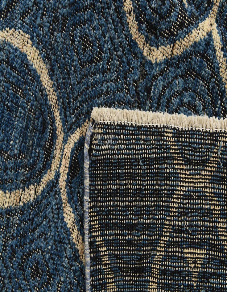 Detail image of  5' 8 x 7'  Hand Knotted Darya Wool Rug