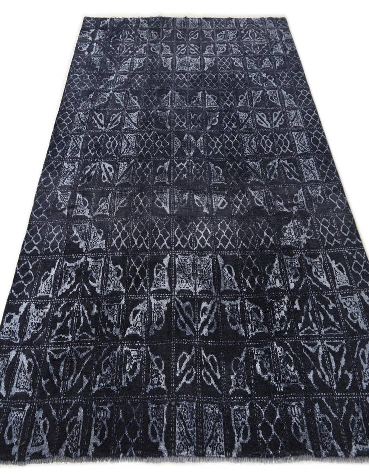 Detail image of  8' 1 x 10'  Hand Knotted Darya Rug