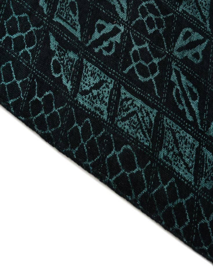 Detail image of  8' x 10'  Hand Knotted Darya Rug