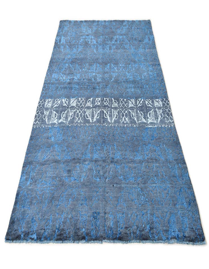 Detail image of  6' x 9'  Hand Knotted Darya Rug