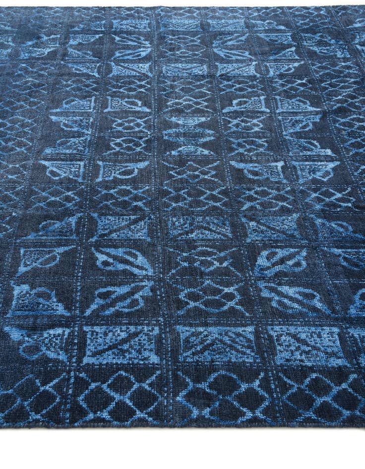 Detail image of  8' x 10'  Hand Knotted Darya Rug