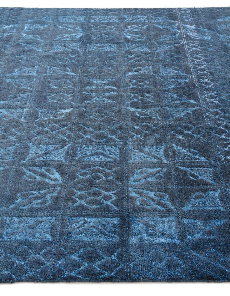 Detail image of  8' x 10'  Hand Knotted Darya Rug