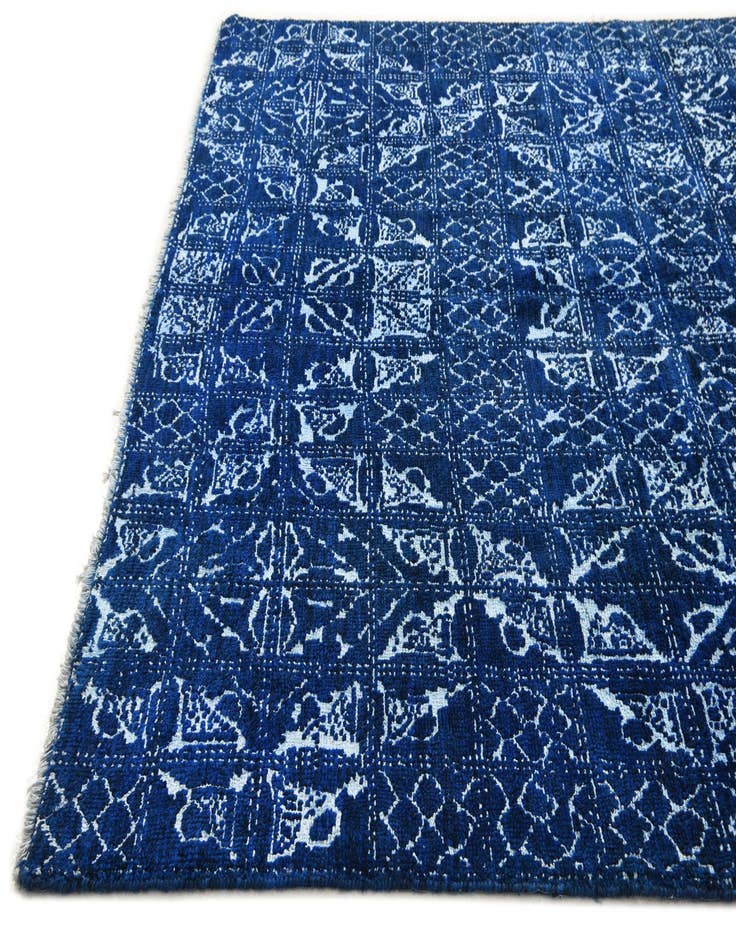 Detail image of  6' x 9' 3  Hand Knotted Darya Rug