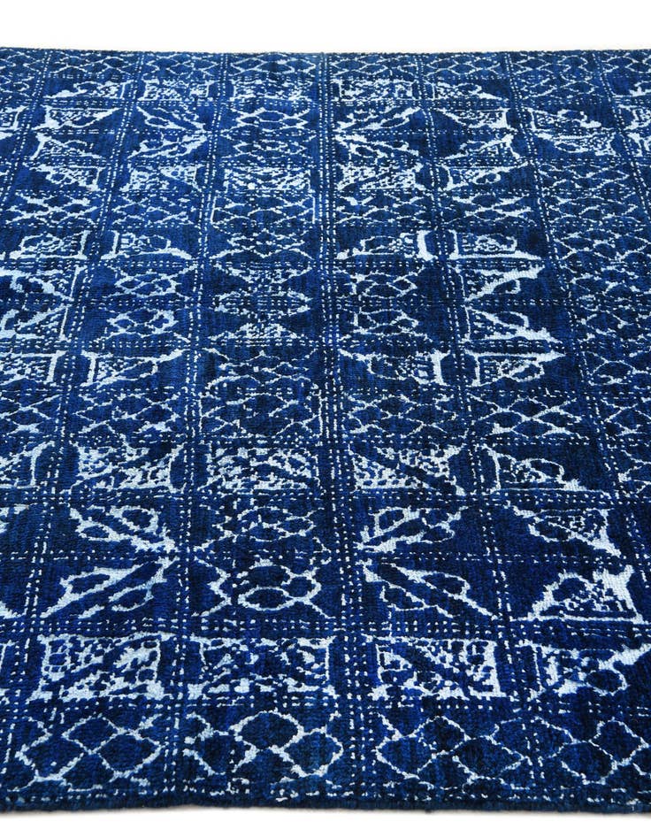 Detail image of  6' x 9' 3  Hand Knotted Darya Rug