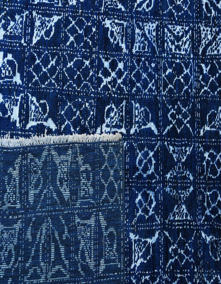 Detail image of  6' x 9' 3  Hand Knotted Darya Rug