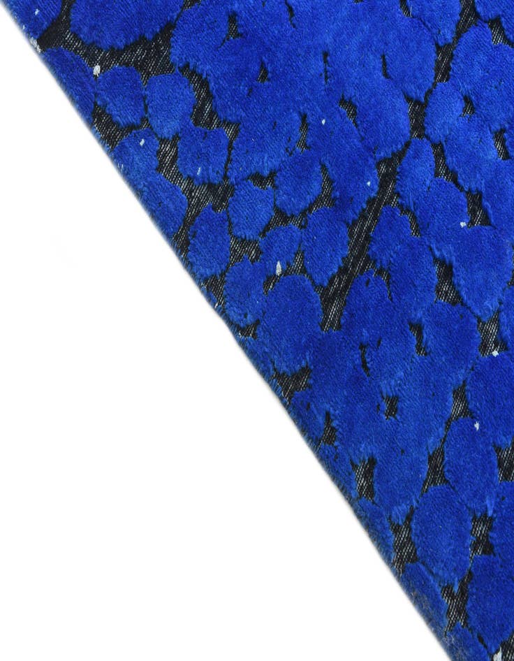 Detail image of  8' 10 x 12' 1  Hand Knotted Darya Wool Rug