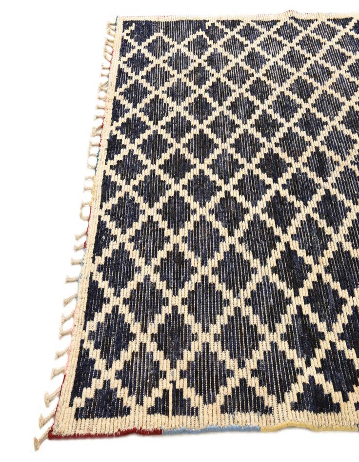 Detail image of  5' 10 x 9' 7  Hand Knotted Darya Wool Rug