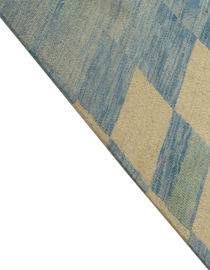 Detail image of  6' 9 x 10'  Hand Knotted Darya Wool Rug