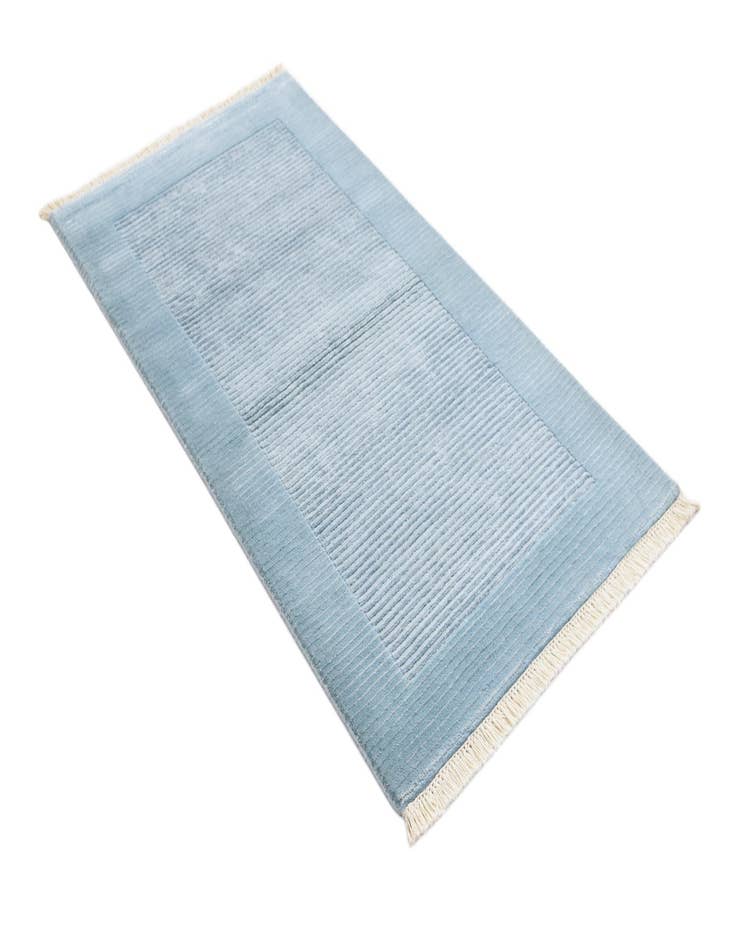 Detail image of  2' 7 x 5'  Hand Knotted Darya Wool Rug