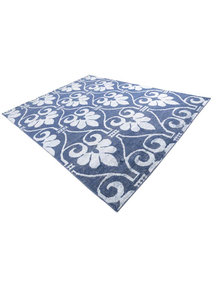 Detail image of  7' 4 x 9' 8  Hand Knotted Darya Rug