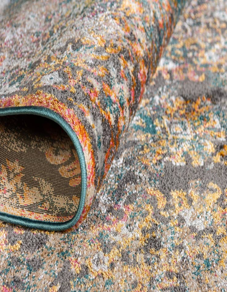 Detail image of  6' x 9' Delilah Rug