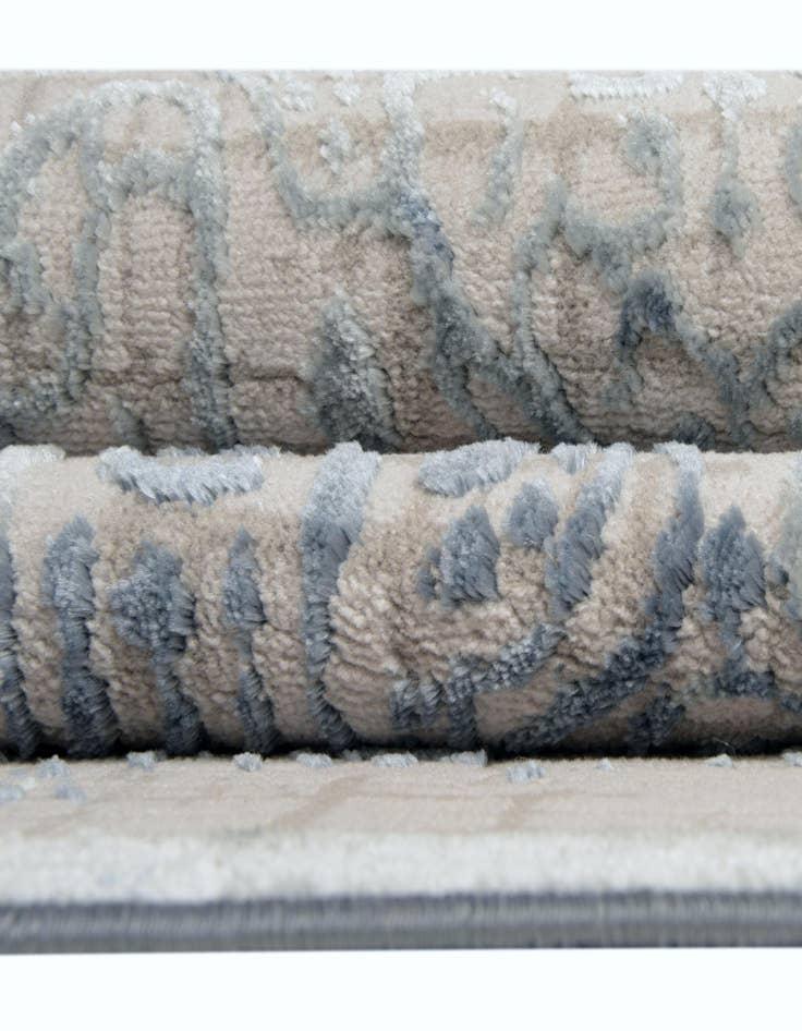 Detail image of  4' x 6' Derbyshire Rug