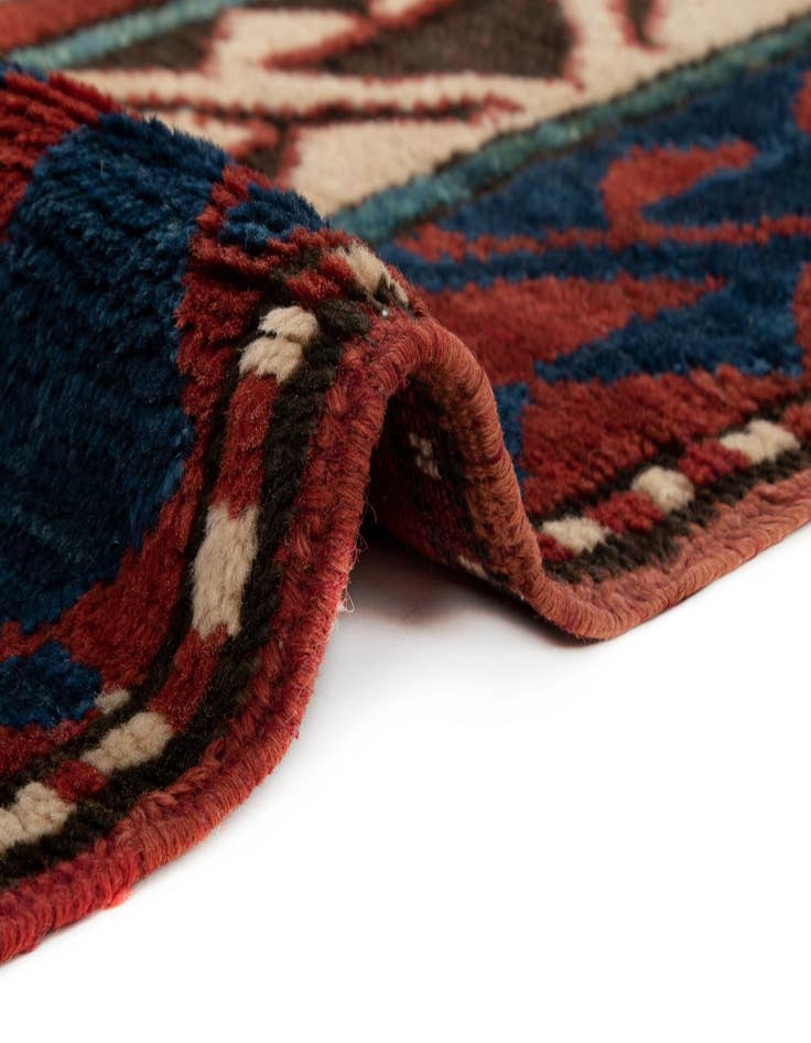 Detail image of  4' 8 x 6' 6 Fachralo Wool Rug