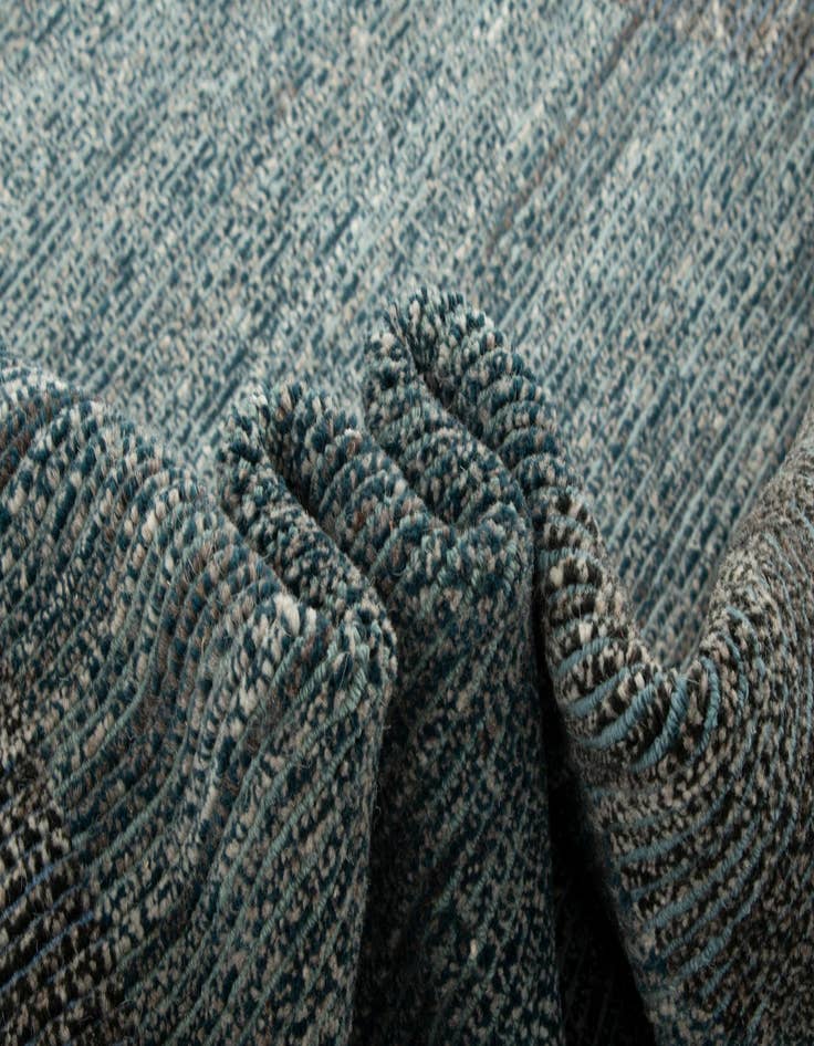 Detail image of  6' 8 x 9' 11  Hand Knotted Farona Wool Rug