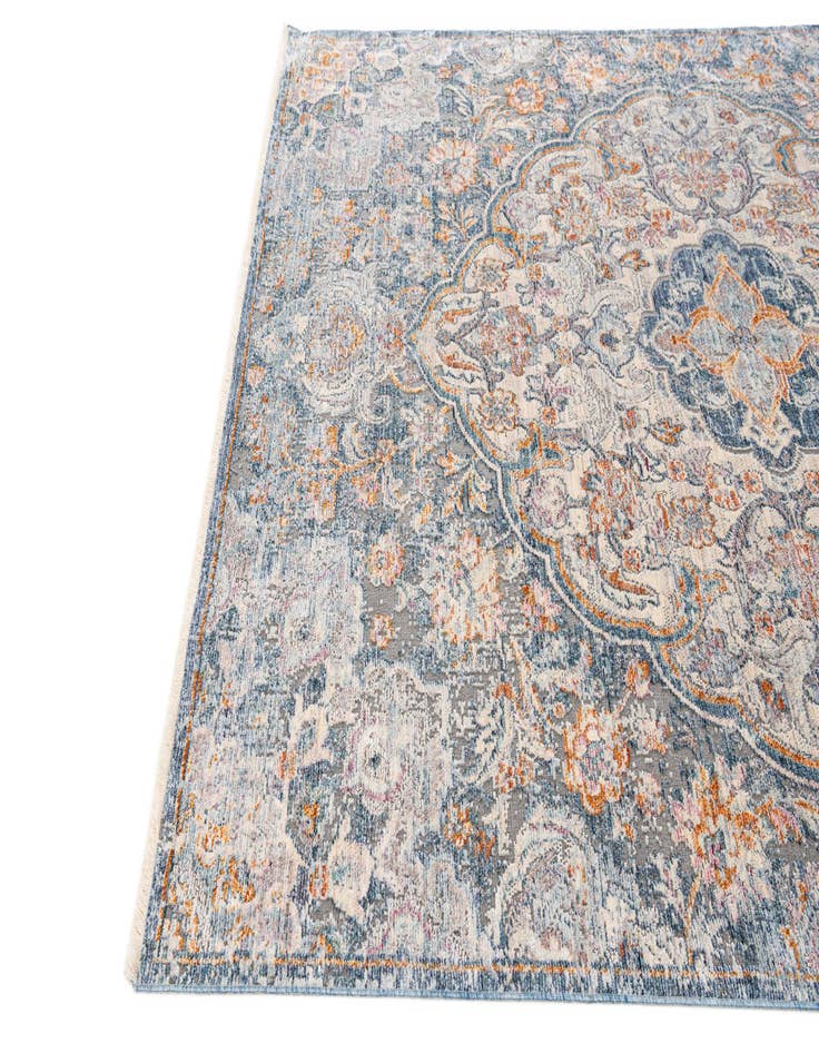 Detail image of  5' 3 x 7' 5 Fleur Rug