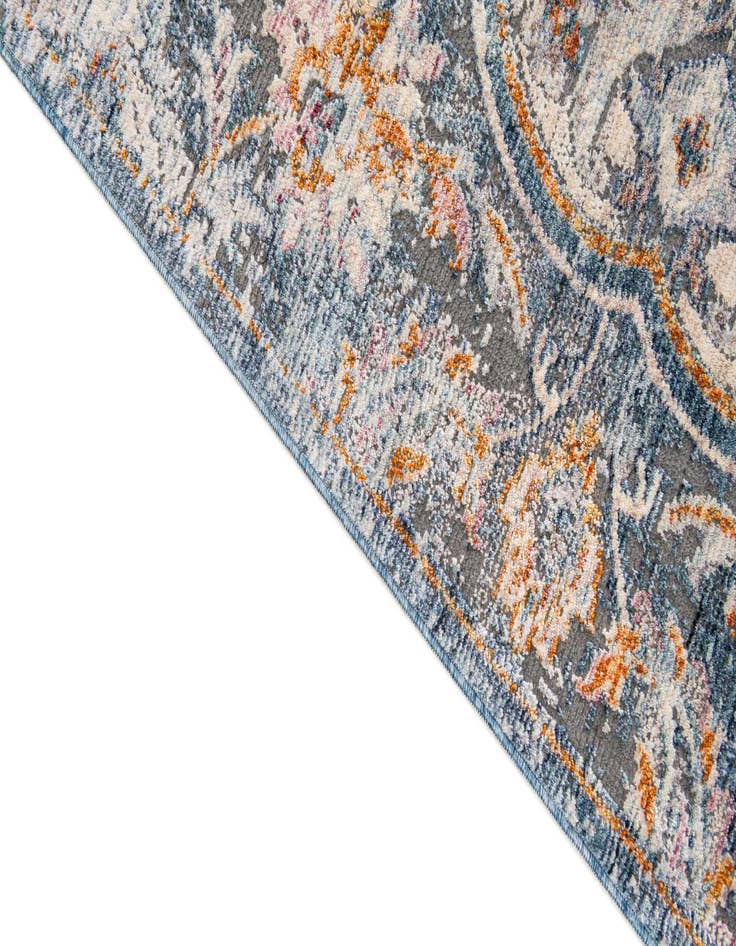 Detail image of  5' 3 x 7' 5 Fleur Rug