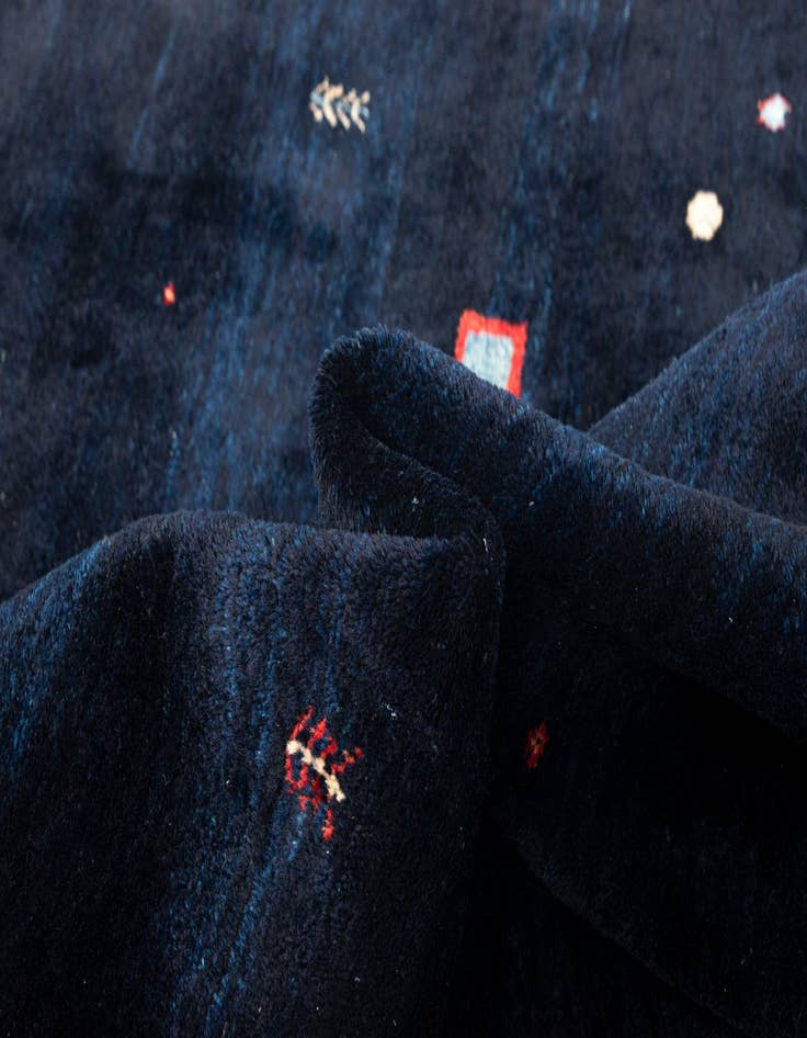 Detail image of  4' 1 x 6' 11 Gabbeh Rug