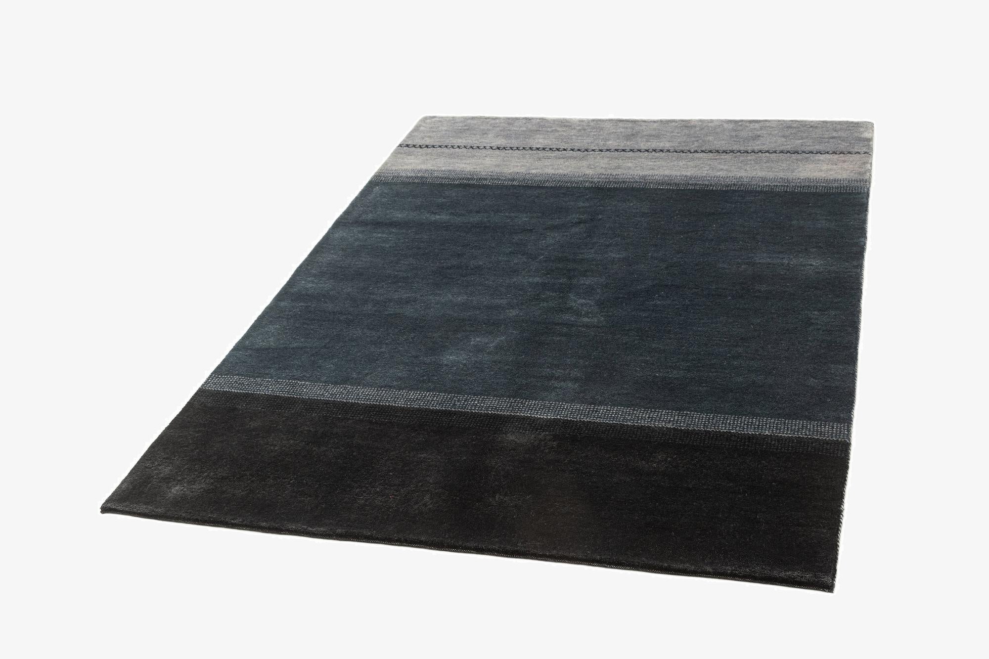  4' 8 x 6' 8 Gabbeh Rug