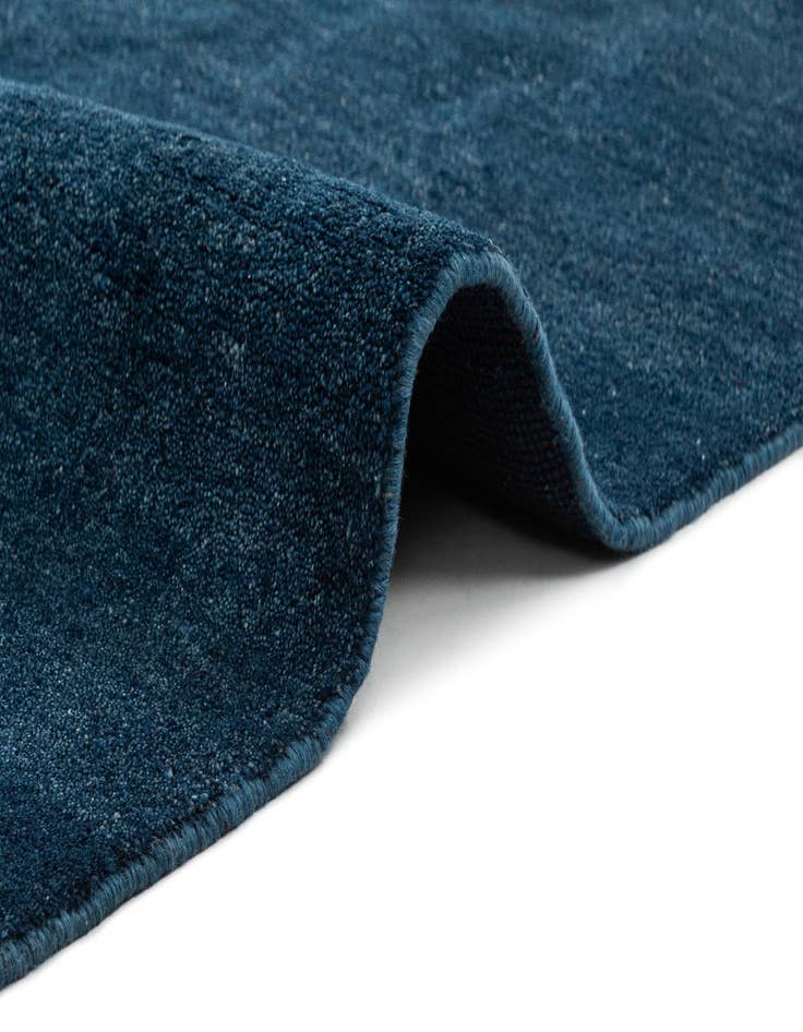 Detail image of  6' 9 x 9' 7 Gabbeh Shouli Rug