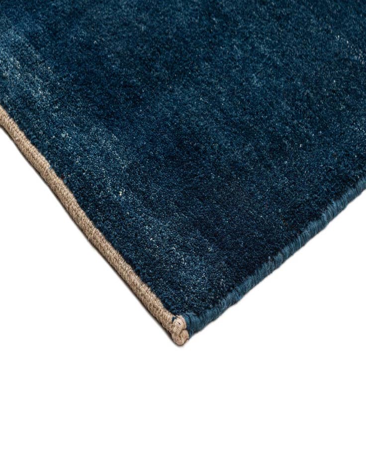 Detail image of  6' 9 x 9' 7 Gabbeh Shouli Rug