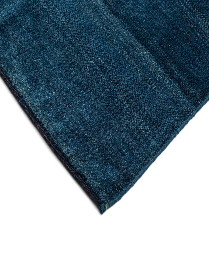 Detail image of  6' 6 x 9' 7 Gabbeh Shouli Rug