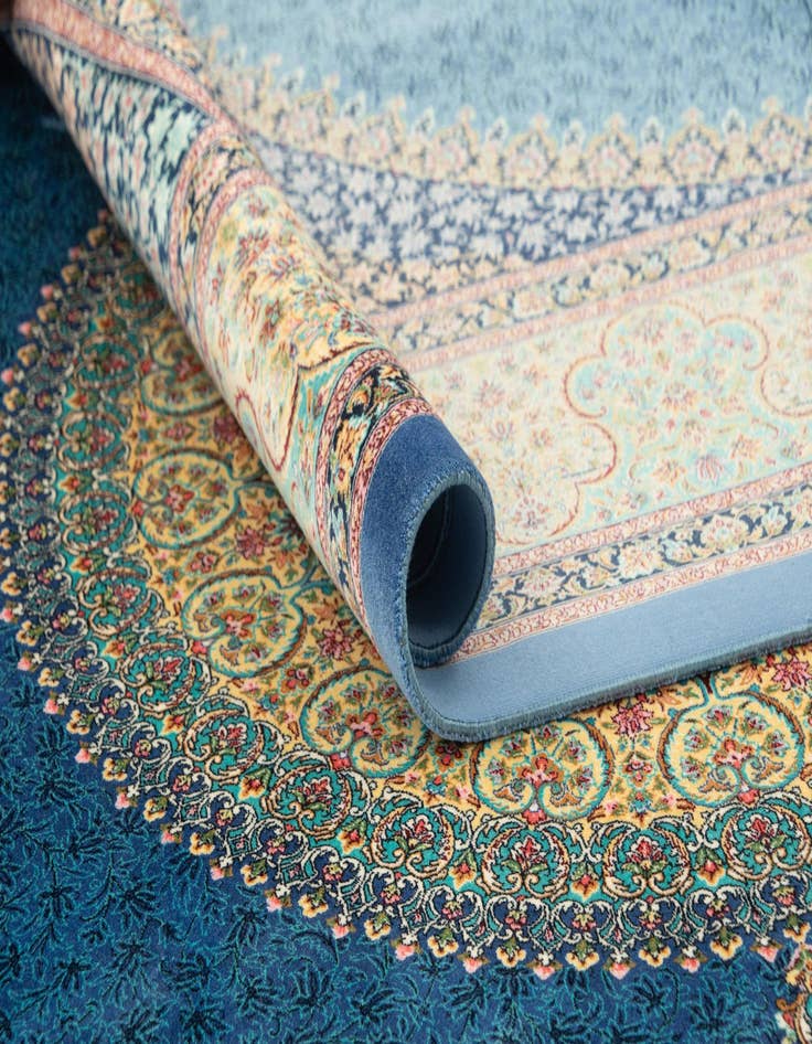 Detail image of  4' 9 x 7' 5 Ghom Design Rug