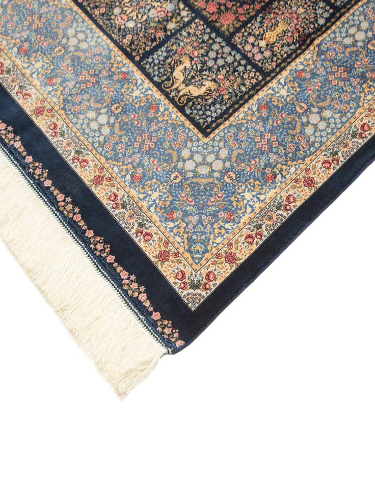 Detail image of  4' 9 x 7' 6 Ghom Design Rug