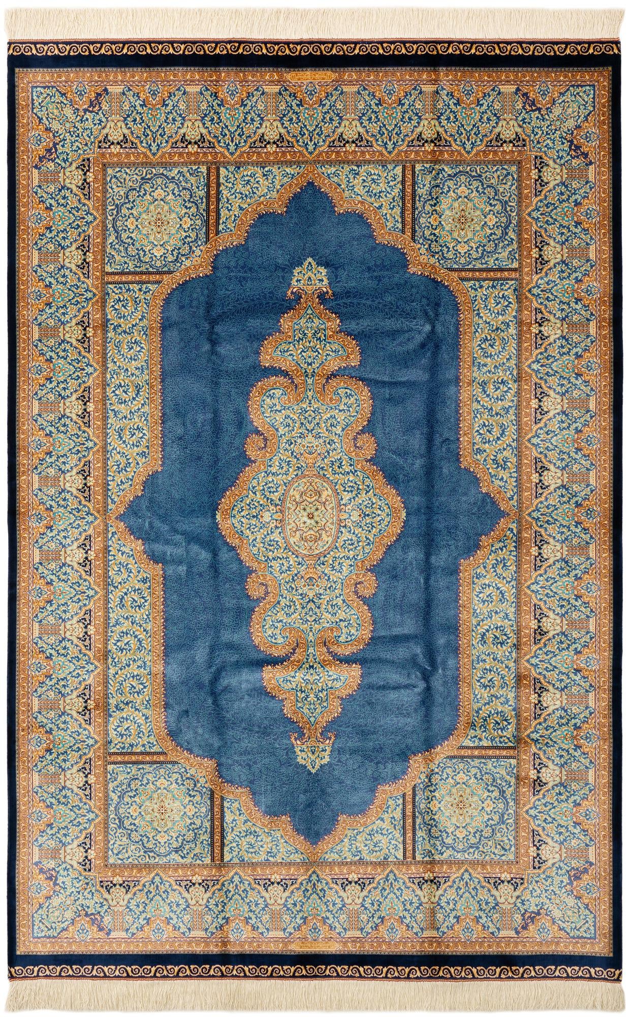  4' 9 x 7' 5 Ghom Design Rug