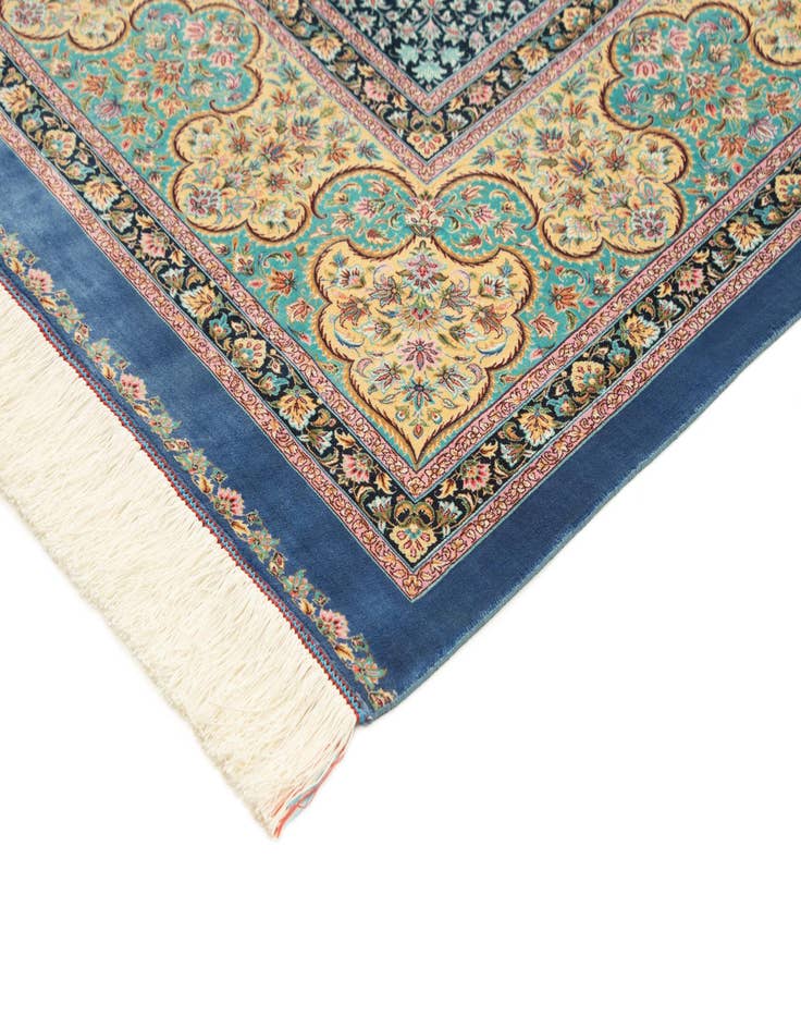 Detail image of  6' 5 x 9' 7 Ghom Design Rug