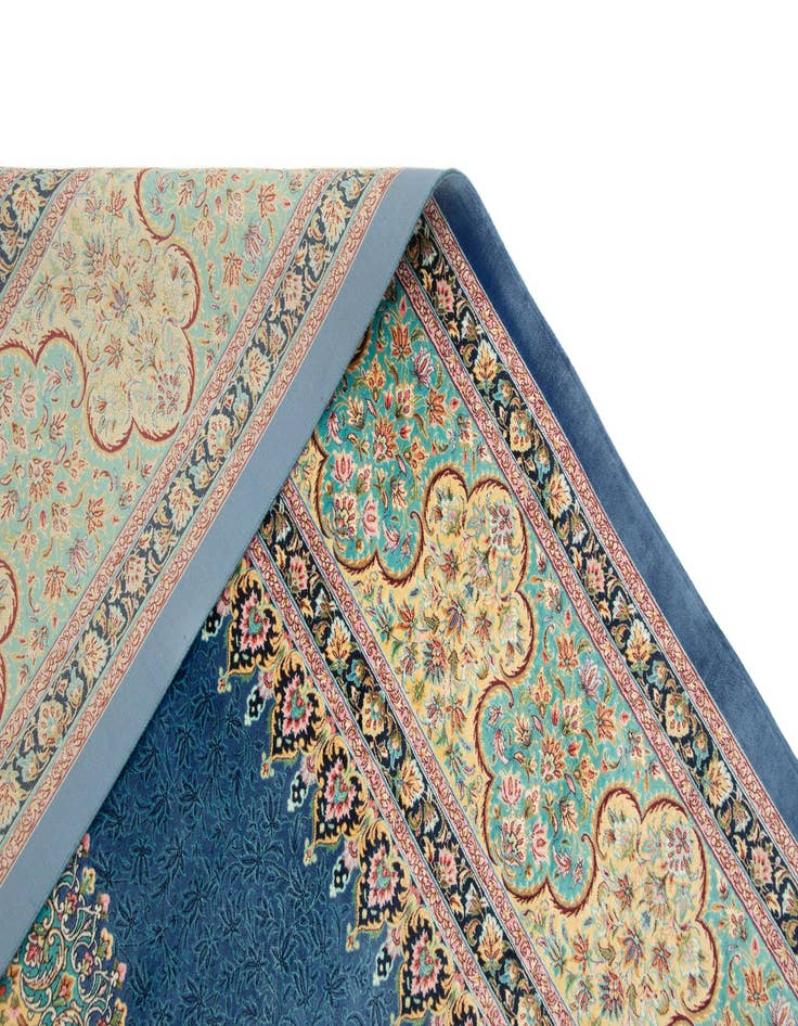 Detail image of  6' 5 x 9' 7 Ghom Design Rug