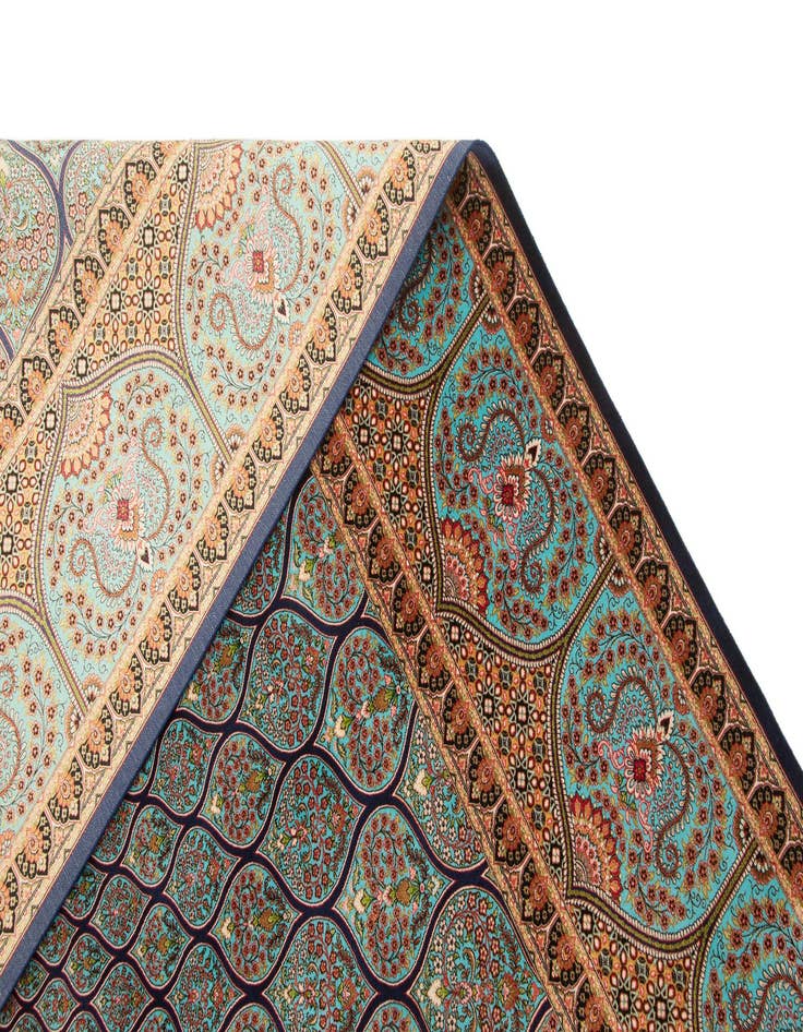 Detail image of  6' 4 x 9' 9 Ghom Design Rug