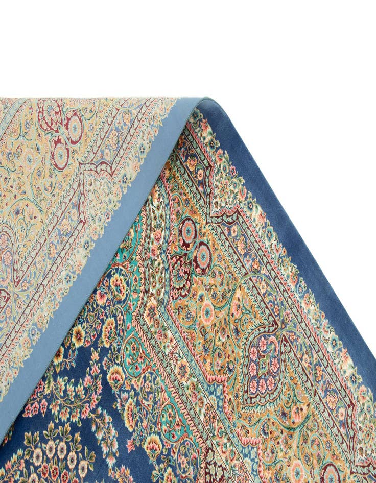 Detail image of  6' 6 x 9' 8 Ghom Design Rug