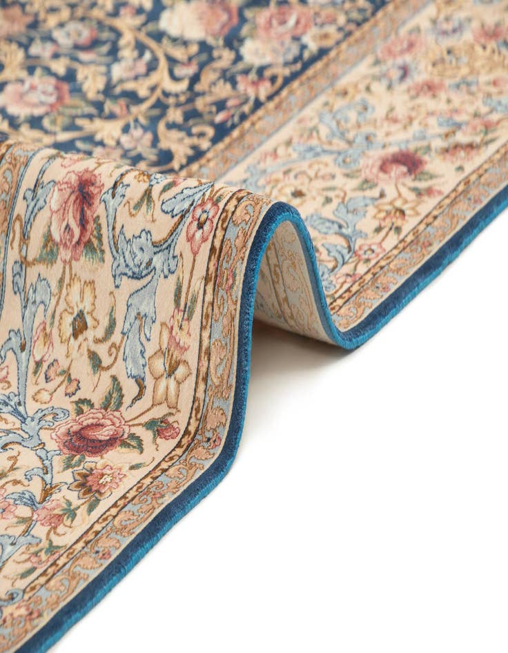 Detail image of  4' 10 x 7' 1 Ghom Design Rug