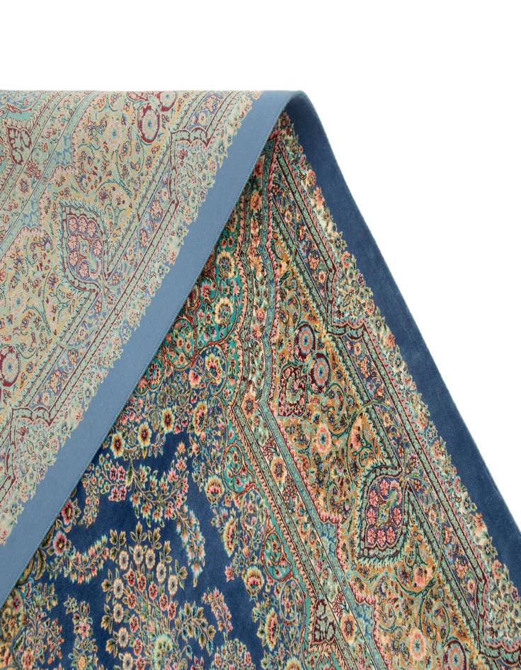 Detail image of  4' 10 x 7' 5 Ghom Design Rug