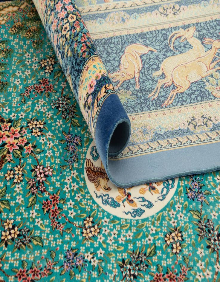 Detail image of  6' 6 x 9' 3 Ghom Design Rug