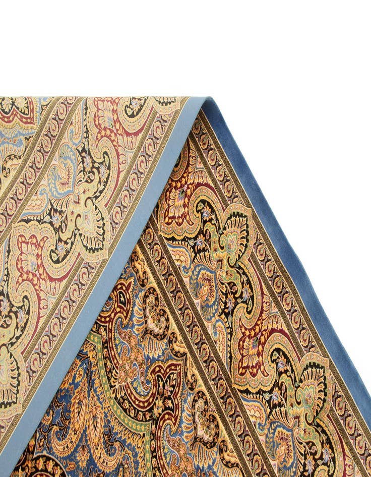 Detail image of  6' 6 x 9' 8 Ghom Design Rug