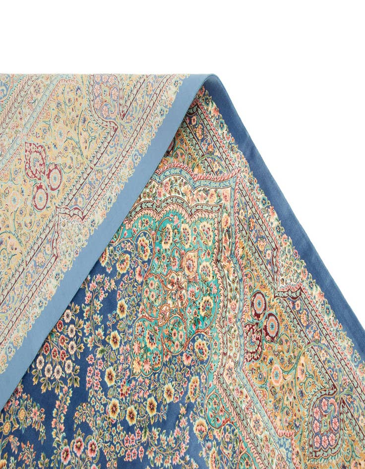 Detail image of  6' 6 x 9' 8 Ghom Design Rug