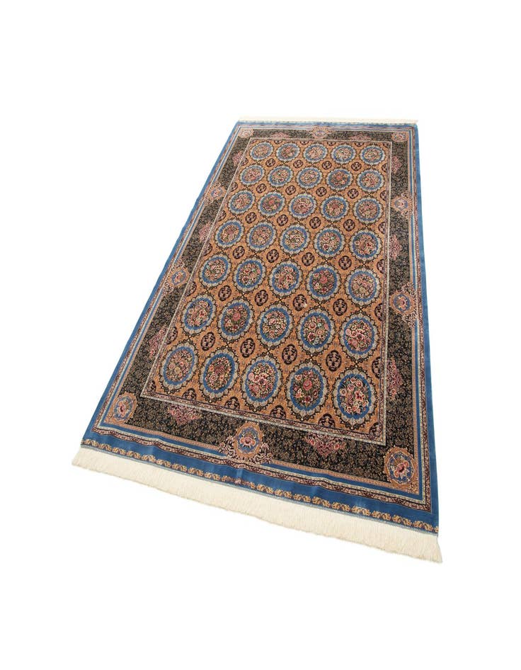 Detail image of  6' 6 x 9' 8 Ghom Design Rug