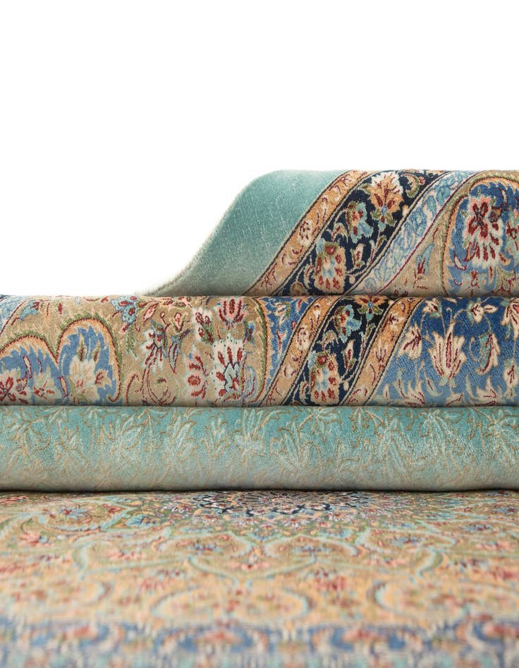 Detail image of  6' 6 x 9' 7 Ghom Design Rug