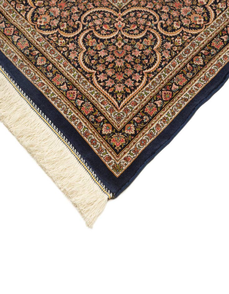 Detail image of  8' 2 x 11' 2 Ghom Design Rug