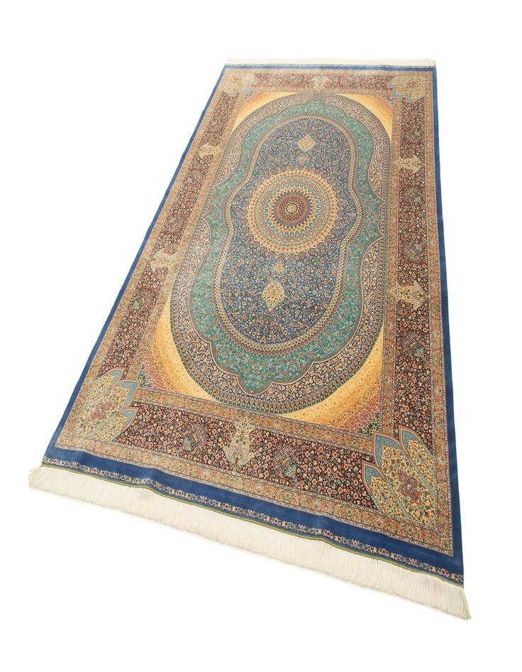 Detail image of  6' 6 x 9' 7 Ghom Design Rug