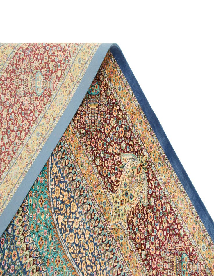 Detail image of  6' 6 x 9' 7 Ghom Design Rug