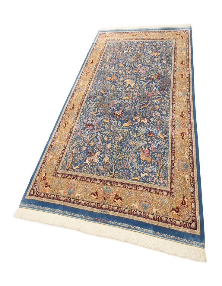 Detail image of  6' 6 x 9' 7 Ghom Design Rug