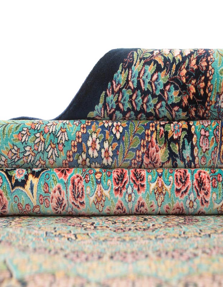 Detail image of  6' 6 x 9' 7 Ghom Design Rug